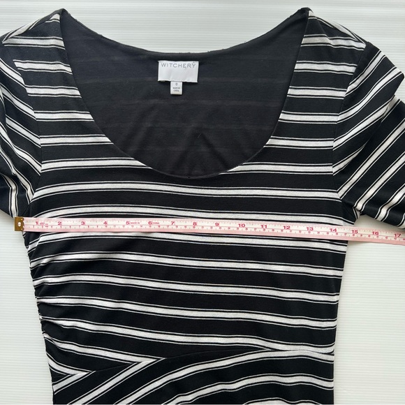 Witchery Women’s Dress Black White Striped Draped Asymmetric Half Sleeve Size 8 - Picture 12 of 13